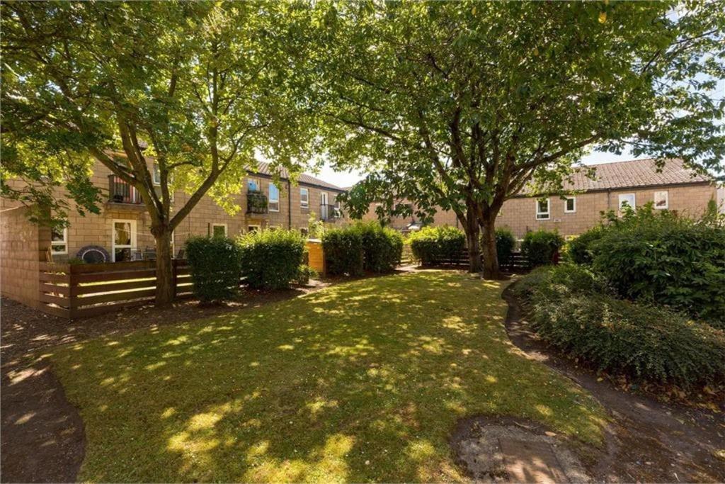 Family friendly central garden flat Edinburgh Eksteriør billede
